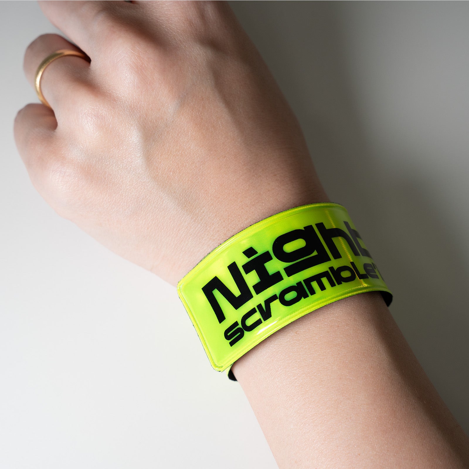 NIGHT HIKE Reflective Band