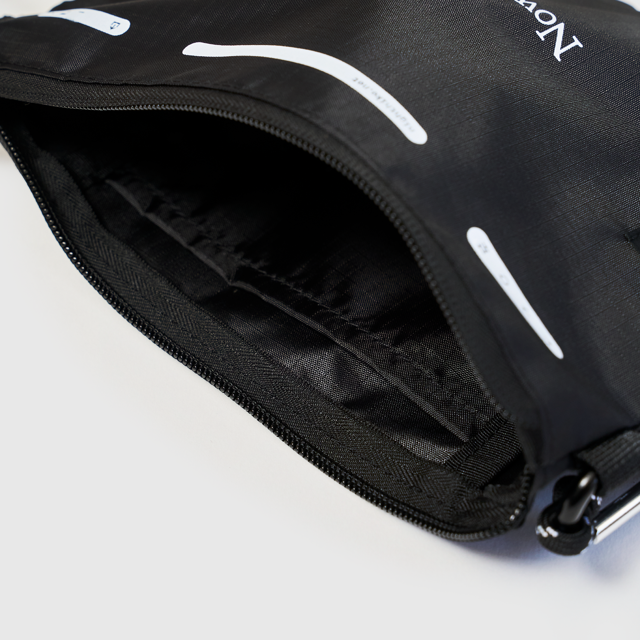 NIGHT HIKE Sacoche Bag